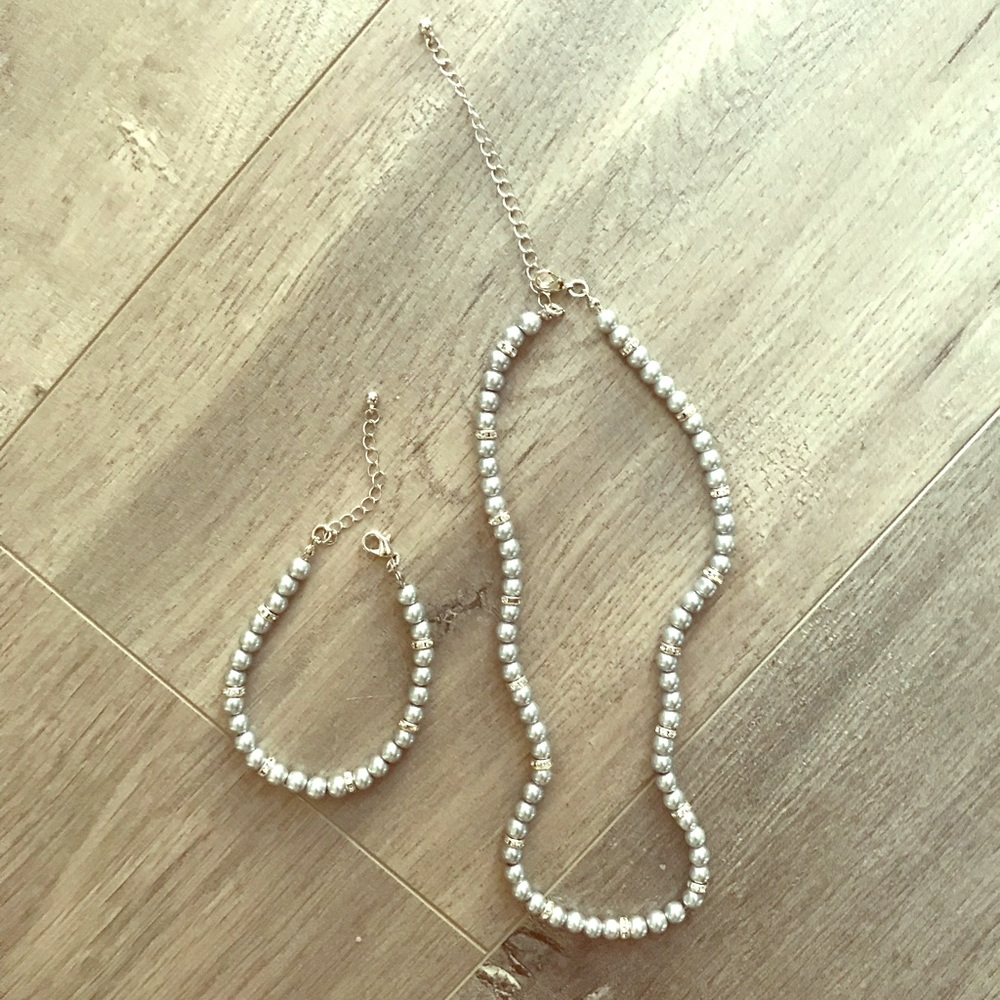 Silver beaded necklace/choker & bracelet